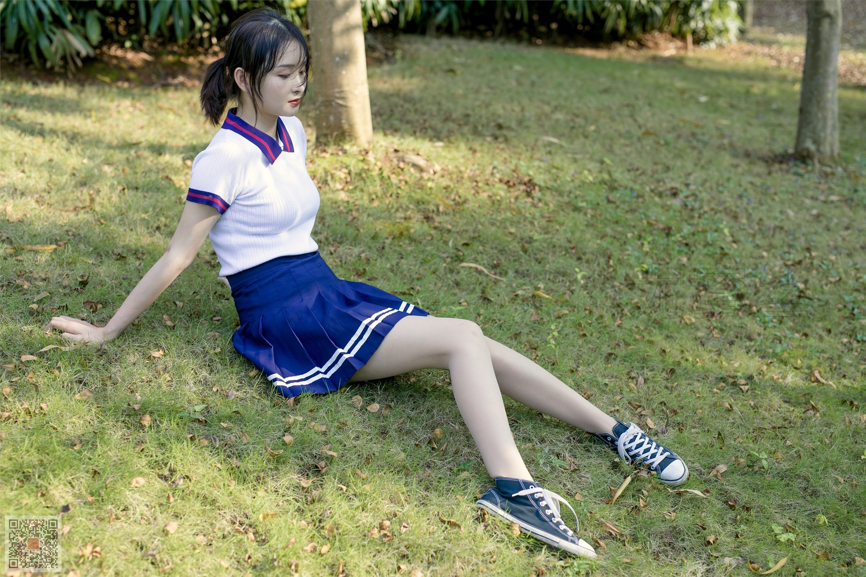 尤蜜丝 穿搭写真 NO.016